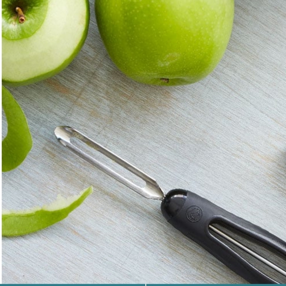 Pampered Chef Vegetable Peeler